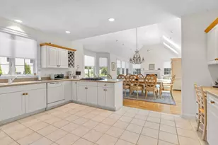 14 Glenneagle Dr, Mashpee, MA 02649 - Photo 13