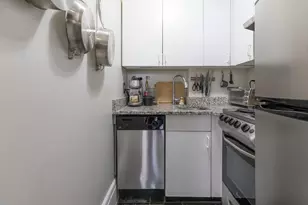 74 Mt Vernon St, Boston, MA 02108 - Photo 7