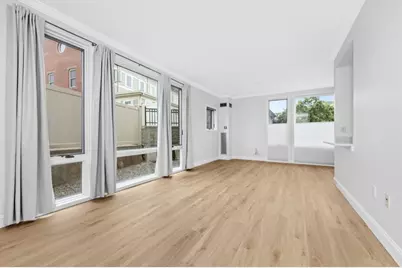 1 Warren St #109, Boston, MA 02129 - Photo 5