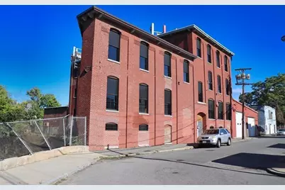 81-83 Holly Street, Lawrence, MA 01841 - Photo 3