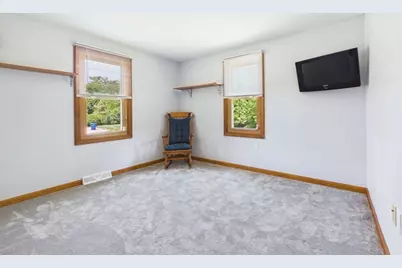8 Cotuit Rd, Taunton, MA 02718 - Photo 15