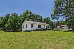 8 Cotuit Rd, Taunton, MA 02718 - Photo 23