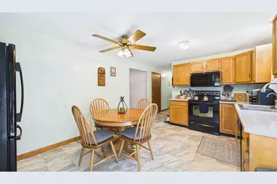 8 Cotuit Rd, Taunton, MA 02718 - Photo 11