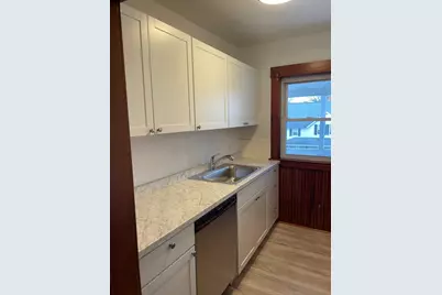 12 Church St #3, Uxbridge, MA 01569 - Photo 3