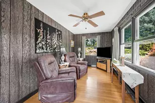 150 Hamilton St, Saugus, MA 01906 - Photo 11