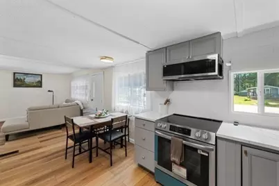 9 Humes Street, Webster, MA 01570 - Photo 11