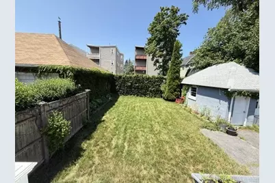 59 Marion St #1, Medford, MA 02155 - Photo 17