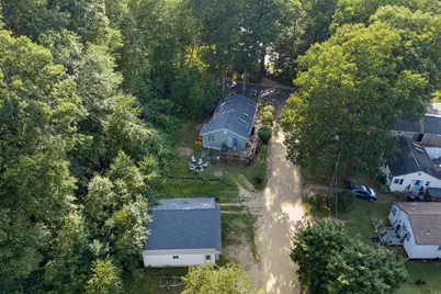 2 Roberts Park Rd, Holland, MA 01521 - Photo 9