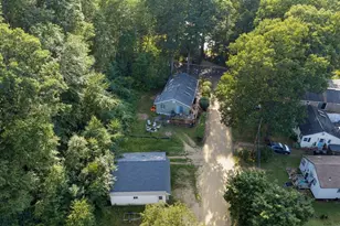 2 Roberts Park Rd, Holland, MA 01521 - Photo 9