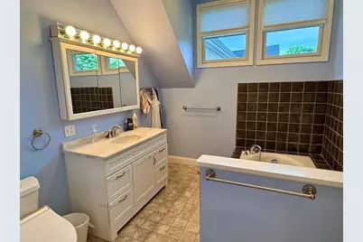 55 Monument #2, Medford, MA 02155 - Photo 9