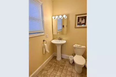 55 Monument #2, Medford, MA 02155 - Photo 5