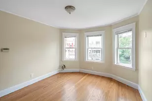 23 Thelma Rd, Boston, MA 02122 - Photo 17