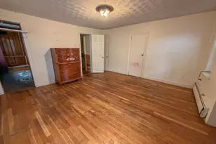 32 Oliver St, Lowell, MA 01854 - Photo 9