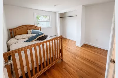 32 Oliver St, Lowell, MA 01854 - Photo 13
