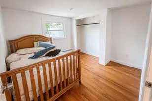 32 Oliver St, Lowell, MA 01854 - Photo 13