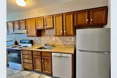 180 Applewood Dr #180, Chicopee, MA 01022 - Photo 5