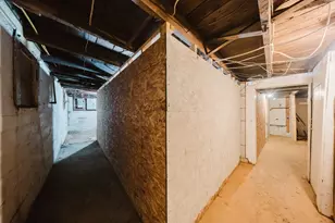 75 Hammond St, Bridgewater, MA 02324 - Photo 39