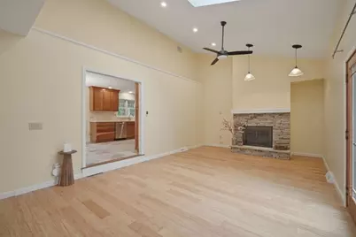 20 Shirley St, Wilbraham, MA 01095 - Photo 9