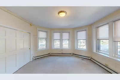 1405 Beacon St #5, Brookline, MA 02446 - Photo 5