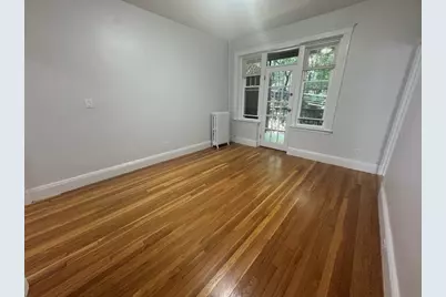 35 Mount Hood #7, Boston, MA 02435 - Photo 7
