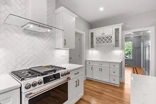 89 Central St, North Reading, MA 01864 - Photo 5