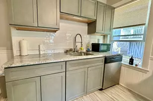 8 Parkton Rd, Boston, MA 02130 - Photo 3