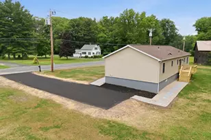 74 West St, Hatfield, MA 01088 - Photo 3