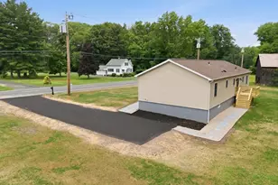 74 West St, Hatfield, MA 01088 - Photo 3