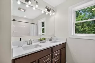 74 West St, Hatfield, MA 01088 - Photo 29