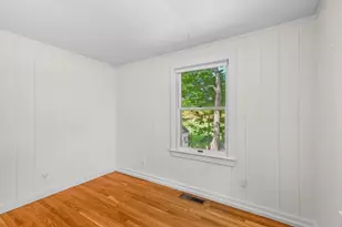 567 Poplar St, Boston, MA 02131 - Photo 27