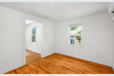 567 Poplar Street, Boston, MA 02131 - Photo 25