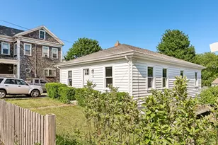 42 E Main St, Gloucester, MA 01930 - Photo 13