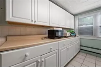 577 Grove, Worcester, MA 01605 - Photo 27