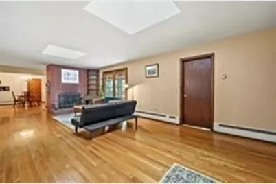 577 Grove, Worcester, MA 01605 - Photo 13
