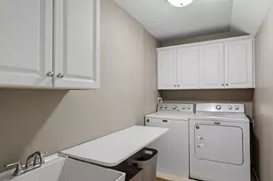 9 Swan Ln, Andover, MA 01810 - Photo 27
