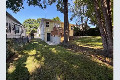 17 Vineyard St, Worcester, MA 01603 - Photo 17