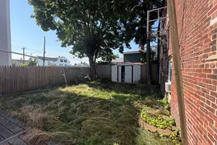 149 Franklin St, Fall River, MA 02720 - Photo 3