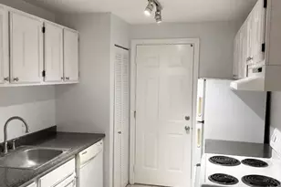 14 Walden Dr, Natick, MA 01760 - Photo 5