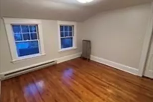 11 Edgewood St, Worcester, MA 01602 - Photo 9