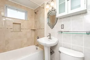 33 Brookings St, Medford, MA 02155 - Photo 9