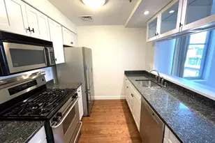 1597 Washington St, Boston, MA 02118 - Photo 5