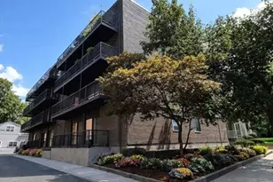 24 Highland, Cambridge, MA 02139 - Photo 9