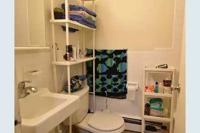 24 Highland #22, Cambridge, MA 02139 - Photo 3