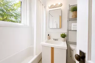 39 Mt Hood Rd, Boston, MA 02135 - Photo 5
