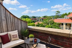 39 Mt Hood Rd, Boston, MA 02135 - Photo 7