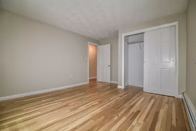 14 Centerville Dr, Salem, NH 03079 - Photo 17