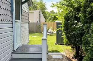 42 Crystal Lake Dr, Carver, MA 02330 - Photo 3