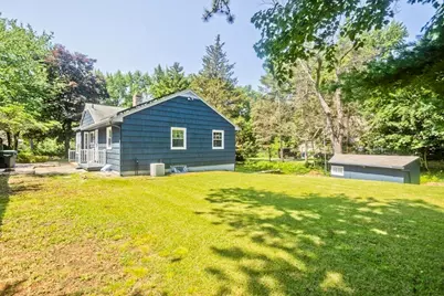 1988 Wilbraham Rd, Springfield, MA 01129 - Photo 37