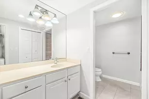 88 Jericho Rd, Weston, MA 02493 - Photo 13