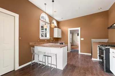 58 G St, Boston, MA 02127 - Photo 7